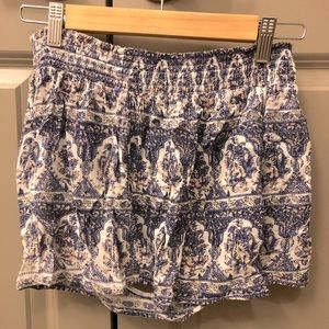 UO High waisted shorts